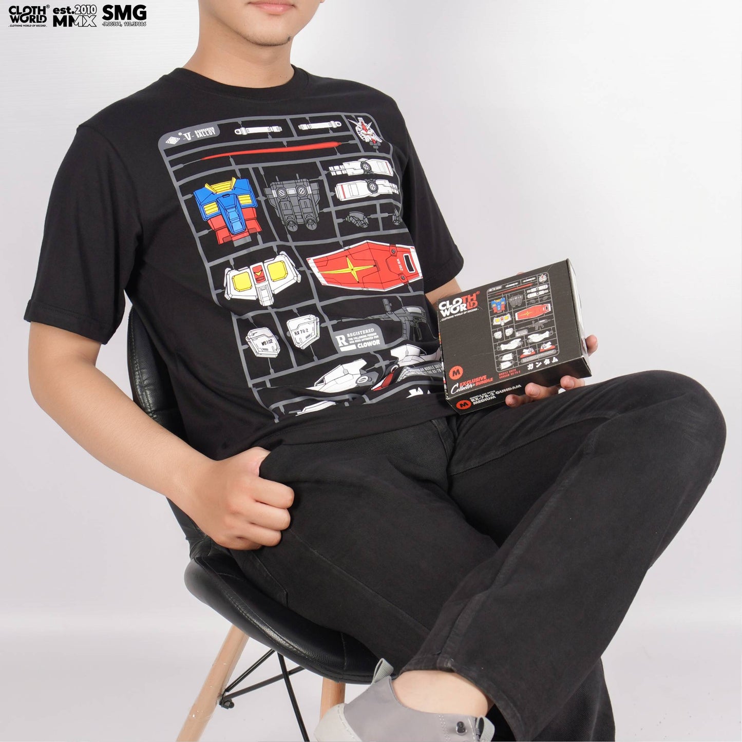Gundam RX-78-2 Gunpla Set Style T-Shirt