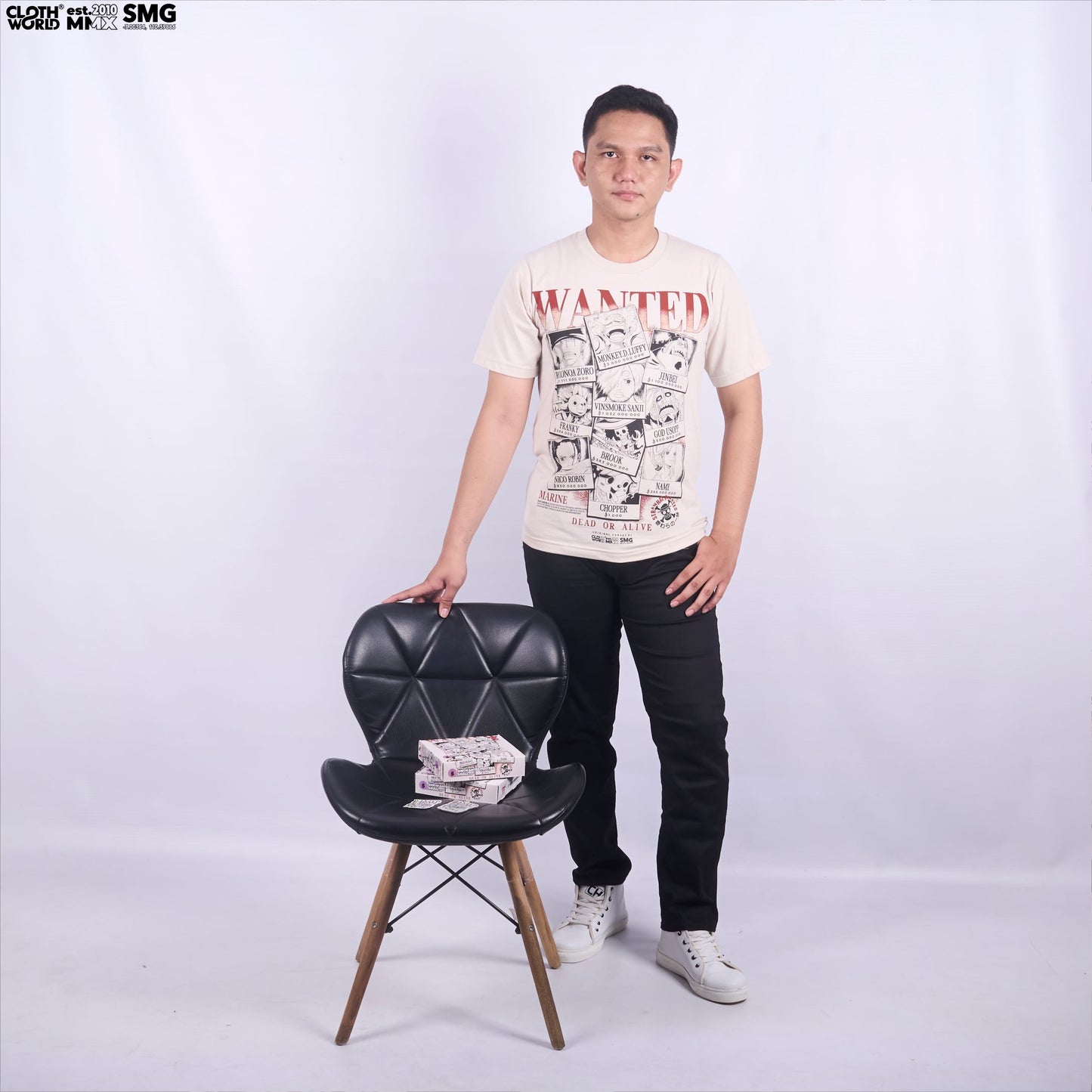 Strawhat Pirates Wanted Poster T-Shirt